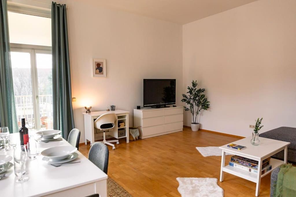 Savoir-Vivre In Unserer Zentralen Balkonwohnung فيينا المظهر الخارجي الصورة
