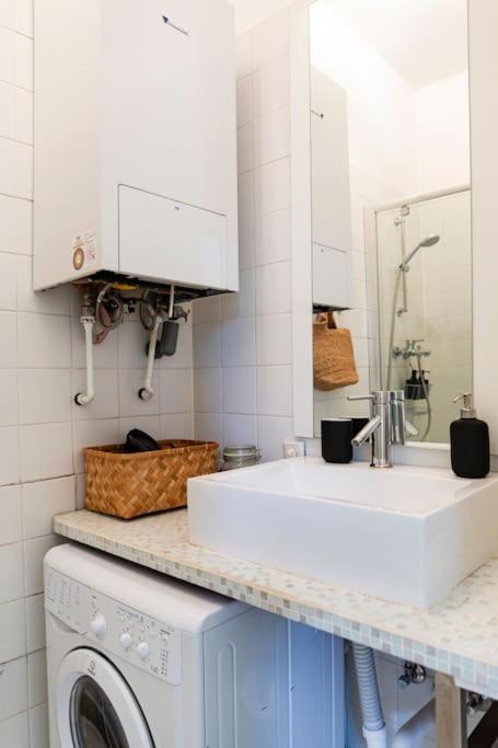 Savoir-Vivre In Unserer Zentralen Balkonwohnung فيينا المظهر الخارجي الصورة